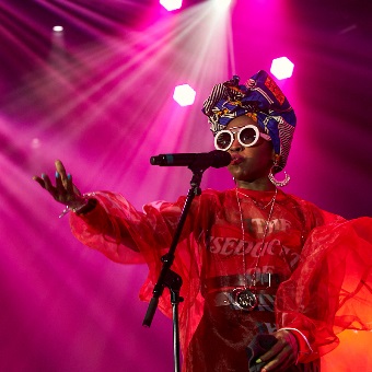 Ms. Lauryn Hill performing at HBF Stadium